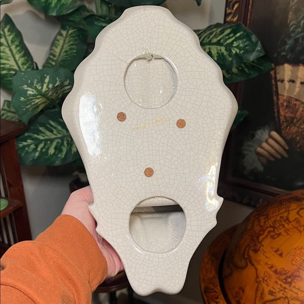 VTG Italian Crackle Glaze Ceramic Clam Shell Ornate Floating Wall Shelf